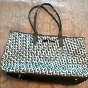 Lululemon Classic Knot Tote Bag 18L